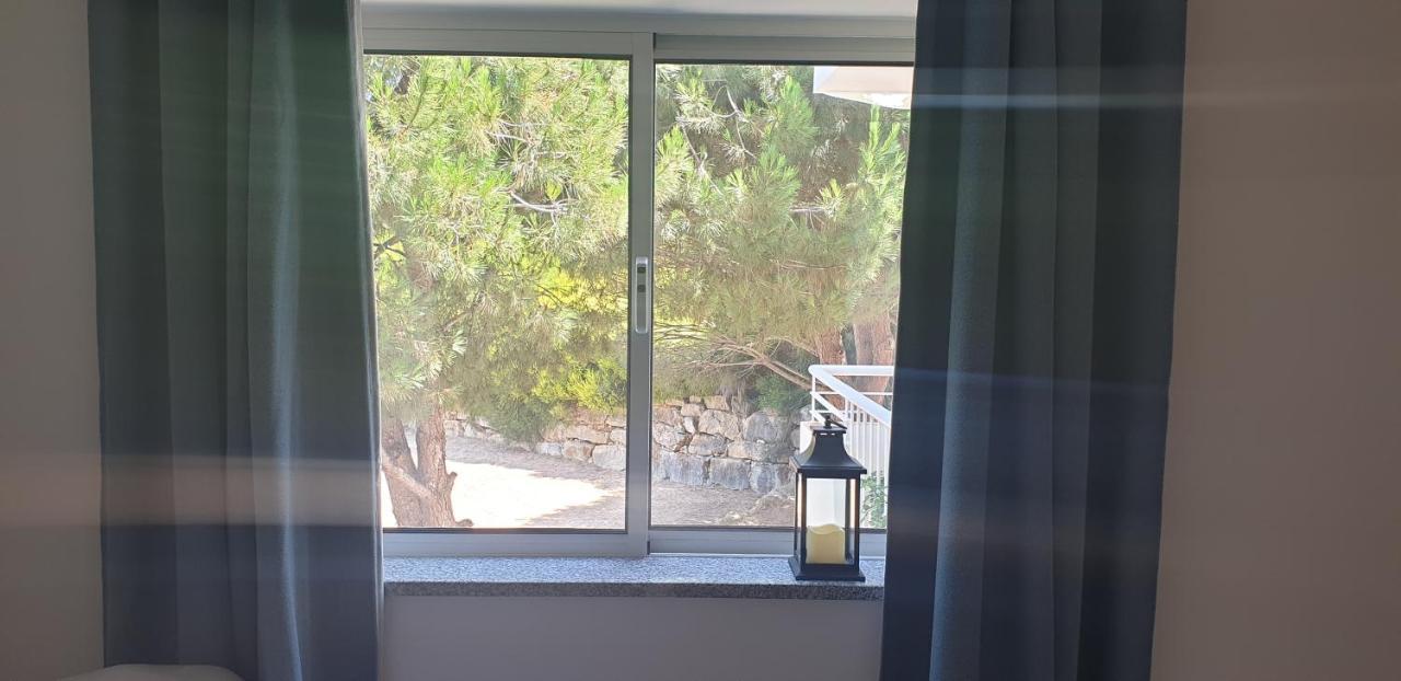Apartment Vila Mos In Porto Mos Beach ラゴス エクステリア 写真
