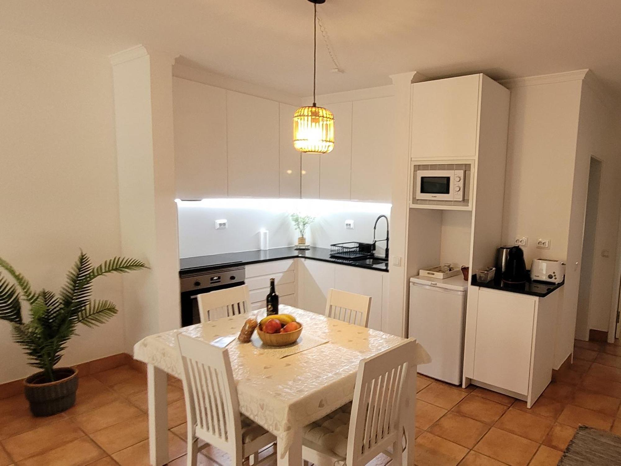 Apartment Vila Mos In Porto Mos Beach ラゴス エクステリア 写真